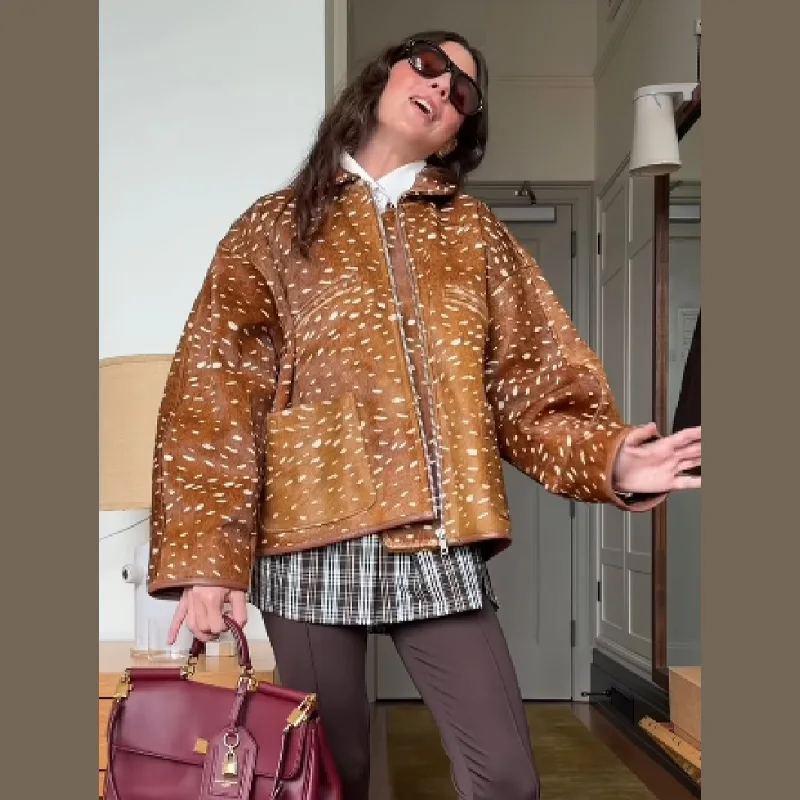 Stylish Girl Cute Spotted Animal Print Jacket Lapel Loose Long Sleeved Warm Coat Female 2026 New Casual Outdoors Street Clothes