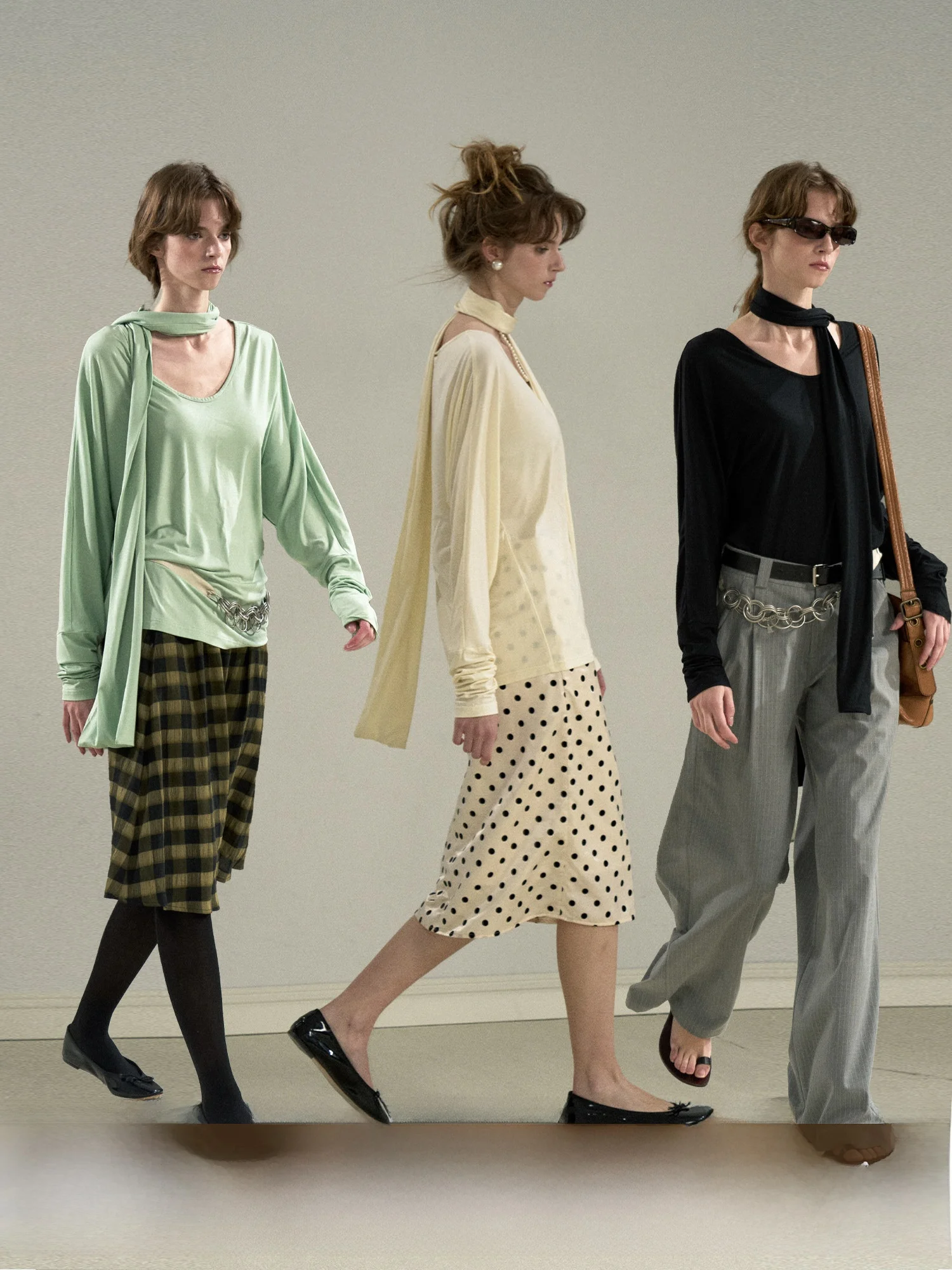 

Свободная женская футболка с длинным рукавом «летучая мышь» и шарфом, комфортная, из модала и полиэстера, стандартного кроя