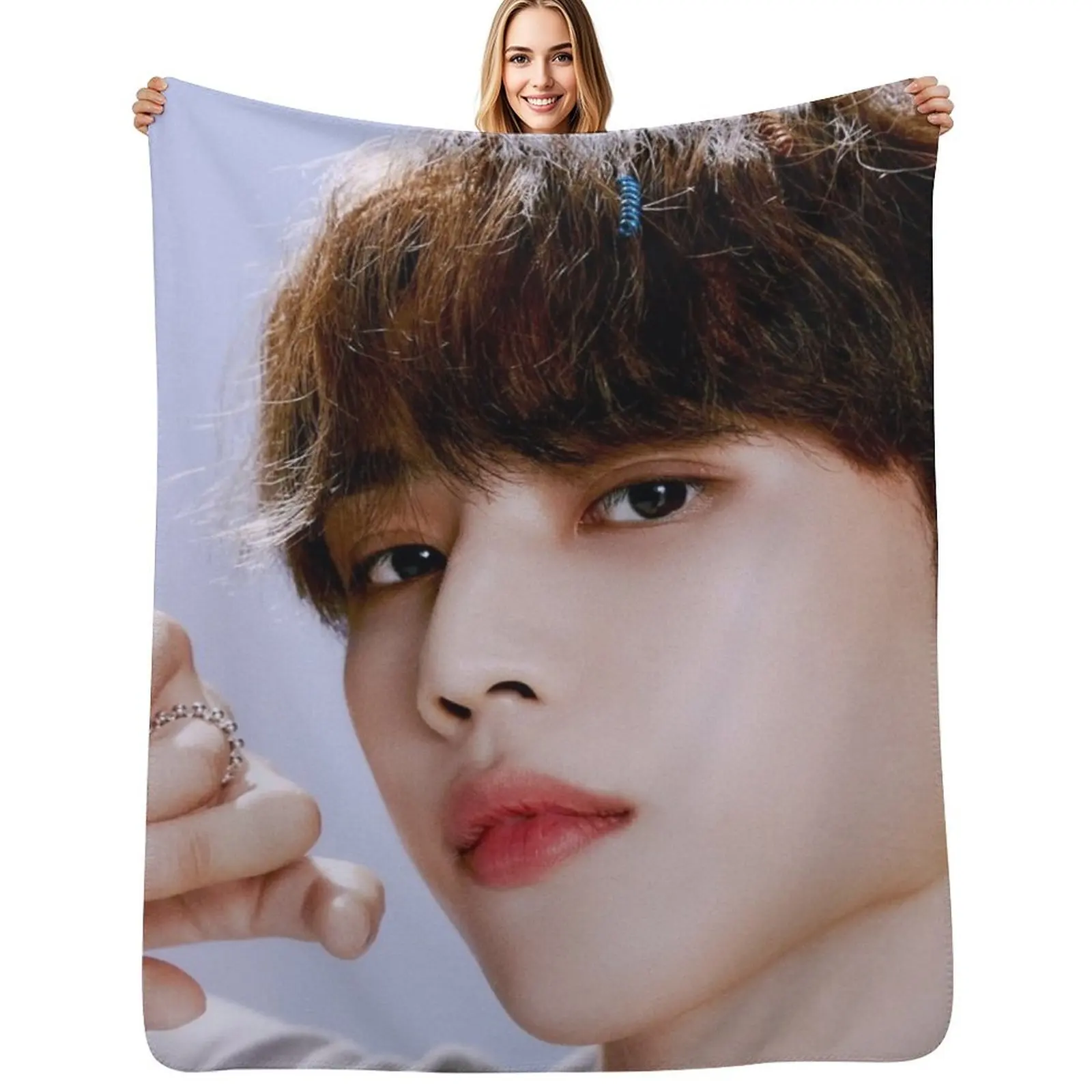

sunwoo Throw Blanket Long Lasting Soft Plush Blanket for Daily Use