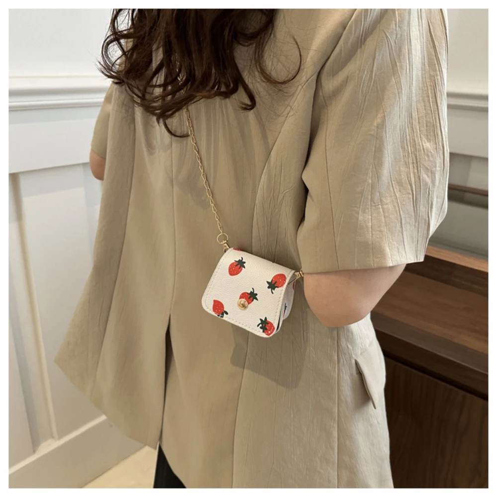 Mini Square Crossbody Bag Women Daily Streetwear Strawberry Print Shoulder Bag Small Wallet Purse with Gold Metal Chain
