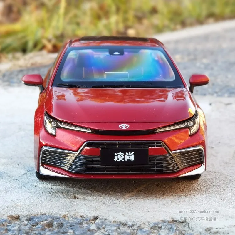 Diecast Model Car 1/18 2021 Toyota Levin Alloy Car Model Levin Vehicle Toys for Boys Collection Display Original Box