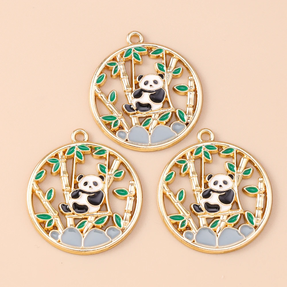 Leslie 10 Stück goldfarbene niedliche Panda-Anhänger, Emaille-Bambus-Panda-Anhänger für DIY-Ohrringe, Halsketten, handgefertigten Schmuck – Detail 4