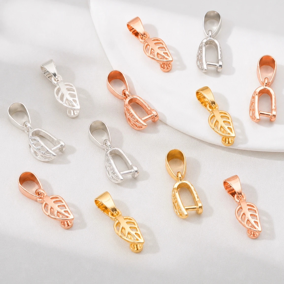 5pcs 18K Gold Brass Hollow Leaf Pendants Hooks Pinch Clips Bails Necklace Charms Connectors DIY Jewelry Making Jewelry Findings