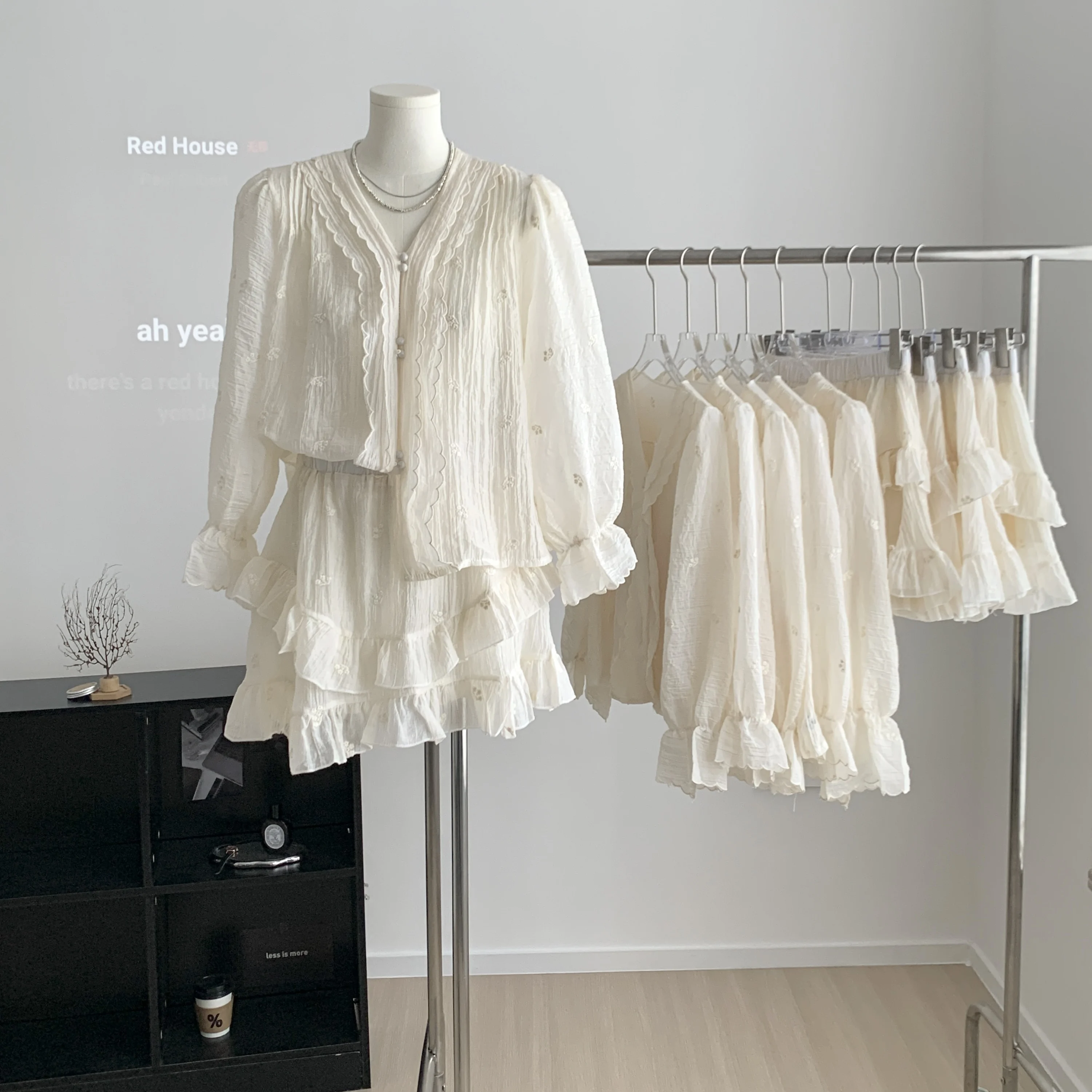 

Korean Fashion Solid Color Long sleeve Culottes Shorts Suit Sweet Women's New 2023 Autumn Shorts And Shirt Top 2-piece Set