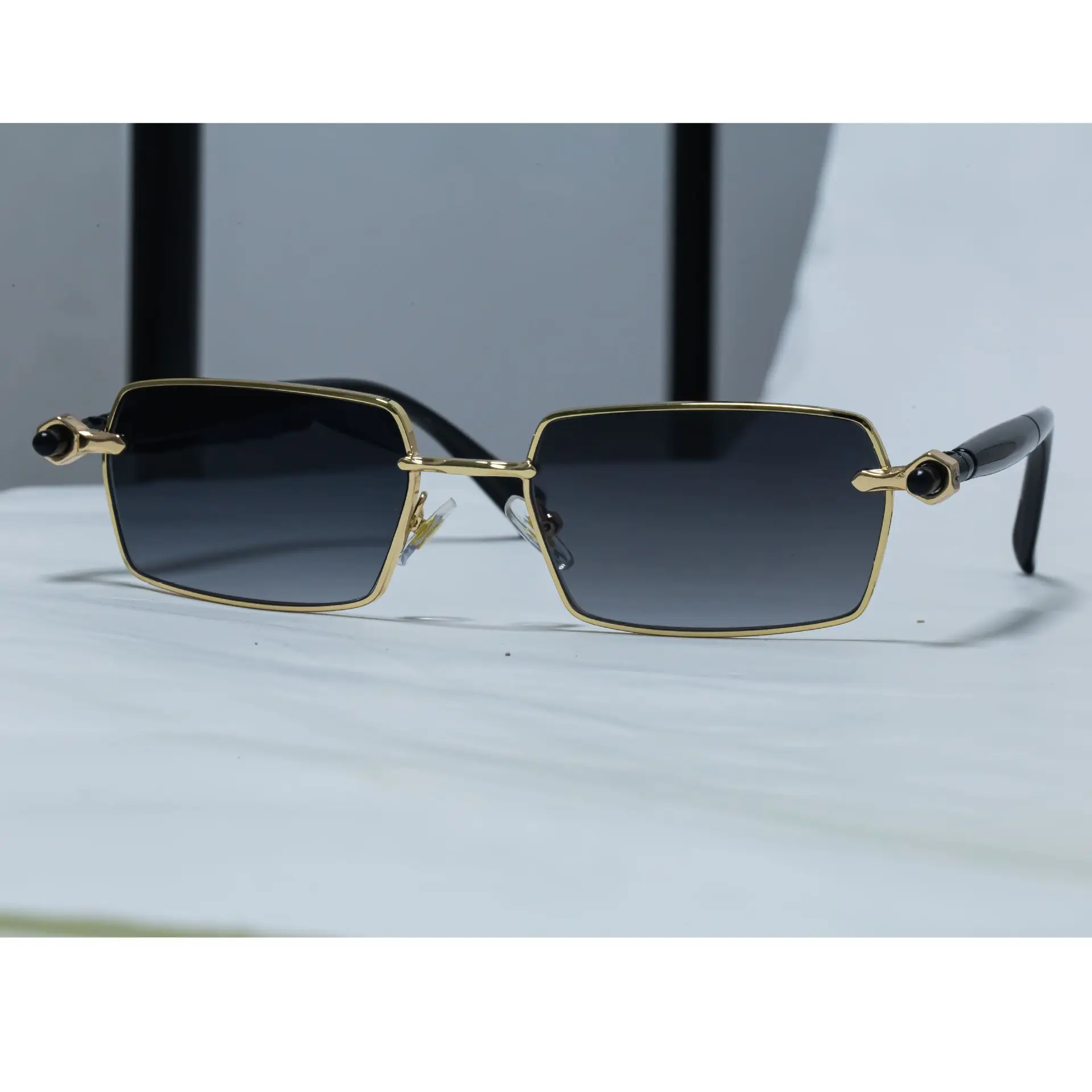 

Small Rectangle Punk Sunglasses Women 2025 Luxury Brand Vintage Metal Frame Sun Glasses For Ladies Retro Eyewear Shades UV400