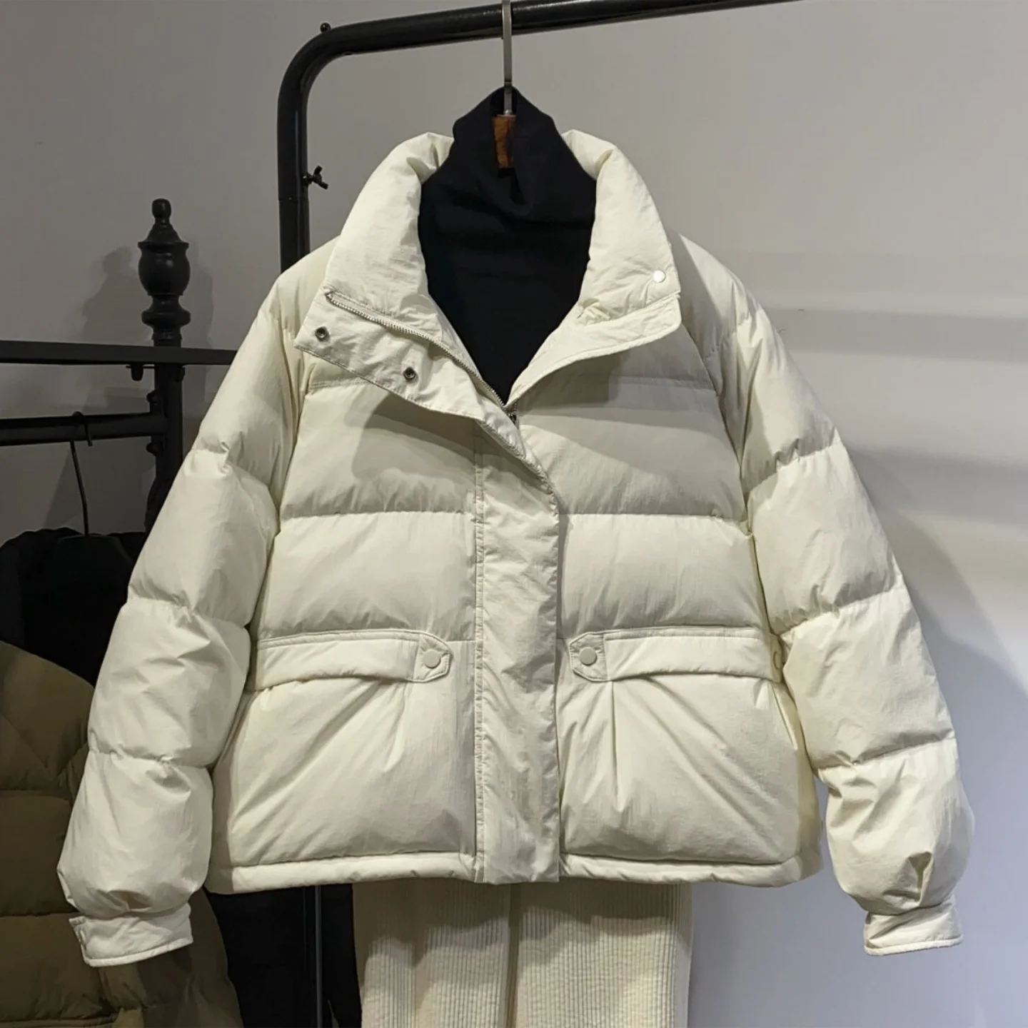 

Thicken Stand-up Collar Cotton-padded Clothes Women Winter New Korean Style Zipper Quilted Jackets Solid Long Sleeve Coat