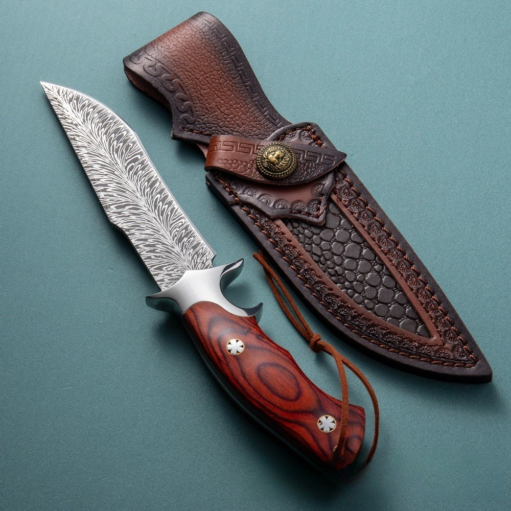 Damascus hunting knives， Fixed blade wooden handle hunting knife， damascus steel Camping knives Comes with a holster view 3