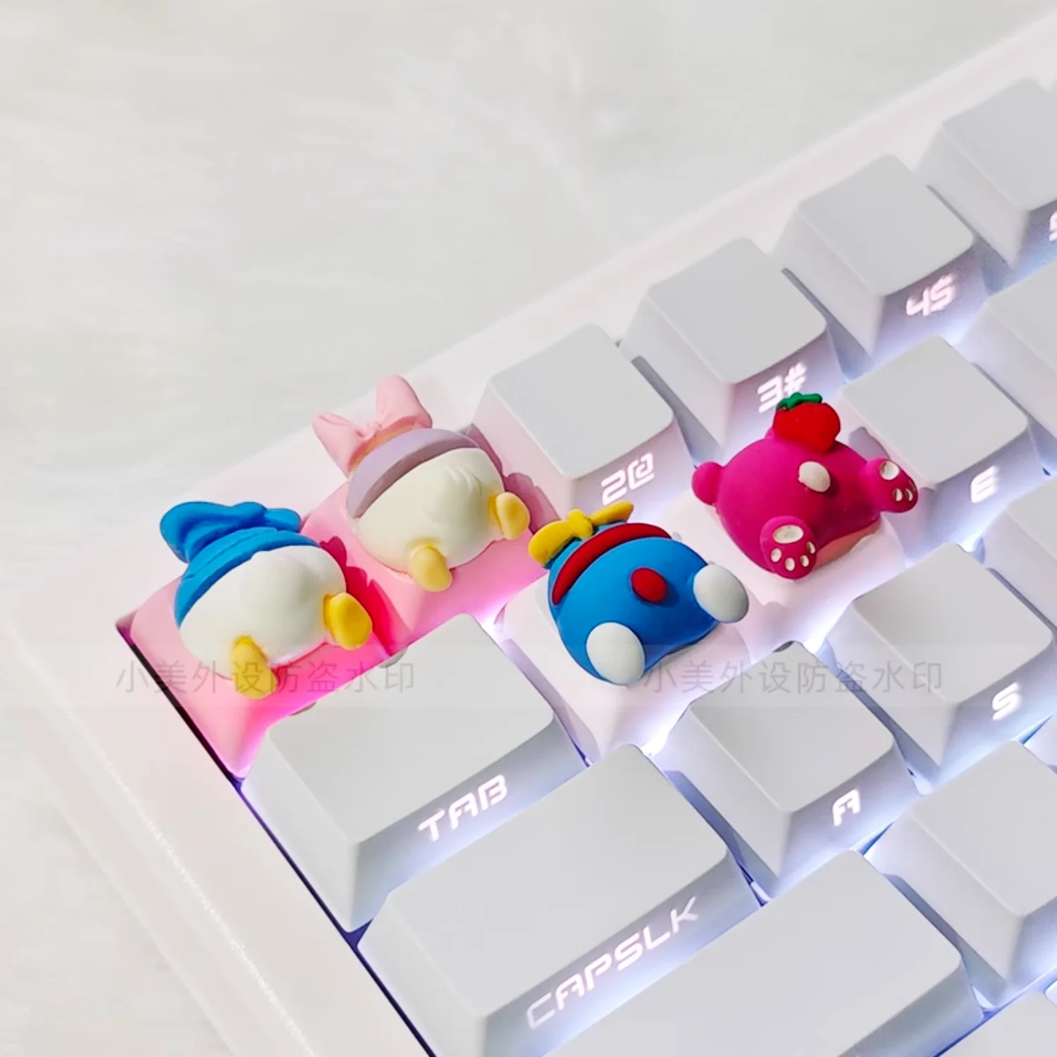 

DIY cartoon keycaps for cute girls XDA for 60/80/87/98/104/108 mechanical keyboards