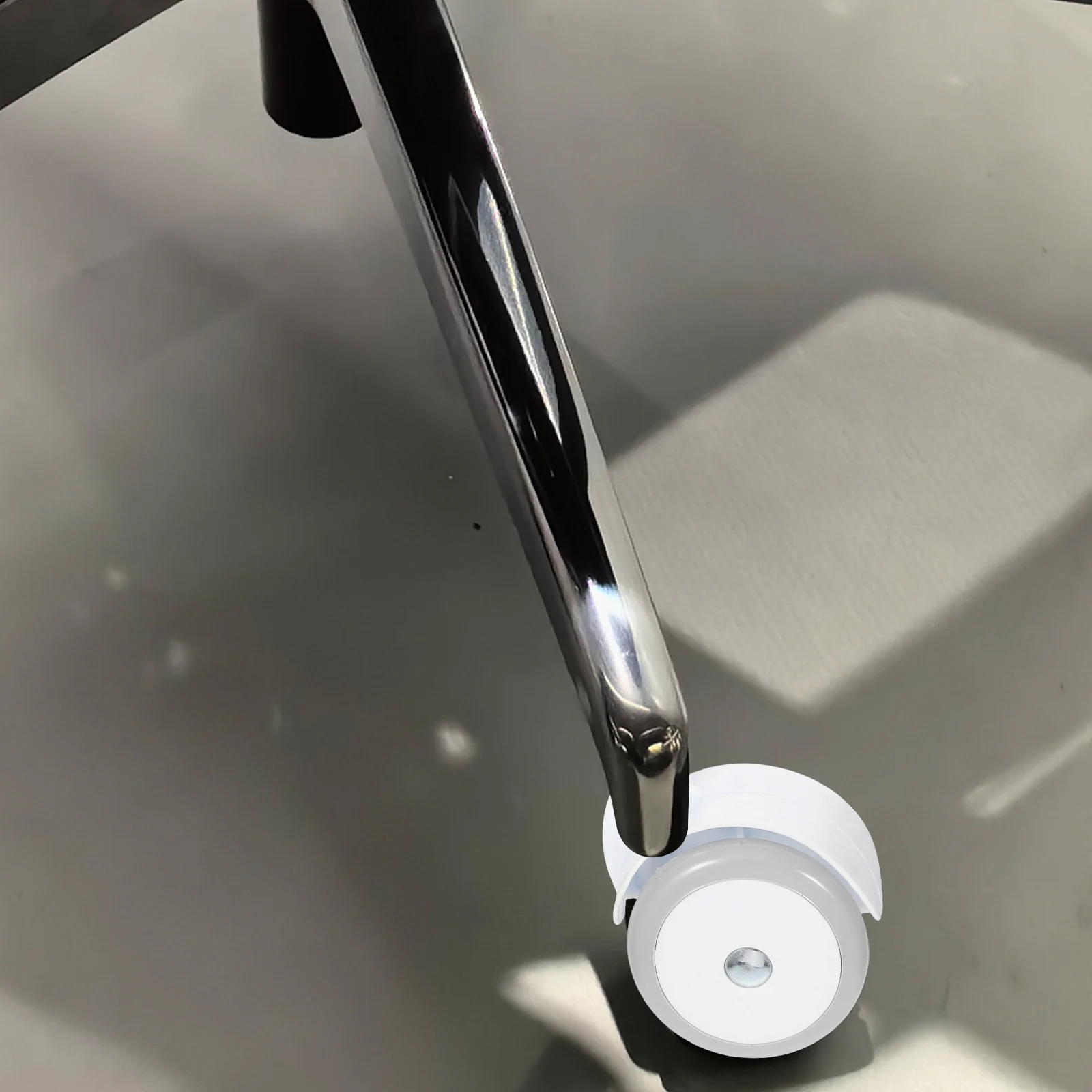 

4pcs Silent Swivel Casters Baby Walker Replacement Wheels Universal 10Mm Screw Smooth Quiet Rolling Wear-Resistant Stroller