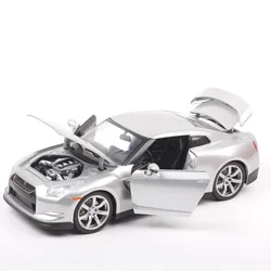 Jada 1:24 Brian's 2009 Nissan Skyline GT-R R35 Vehicle Metal Car Diecast Model Toy Collectible