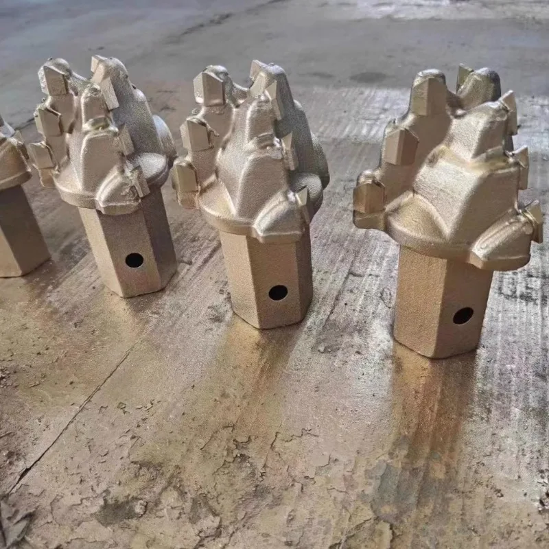 Long spiral drilling rig lead hole pile driver tip modified excavator front center alloy drilling cutter drill bit