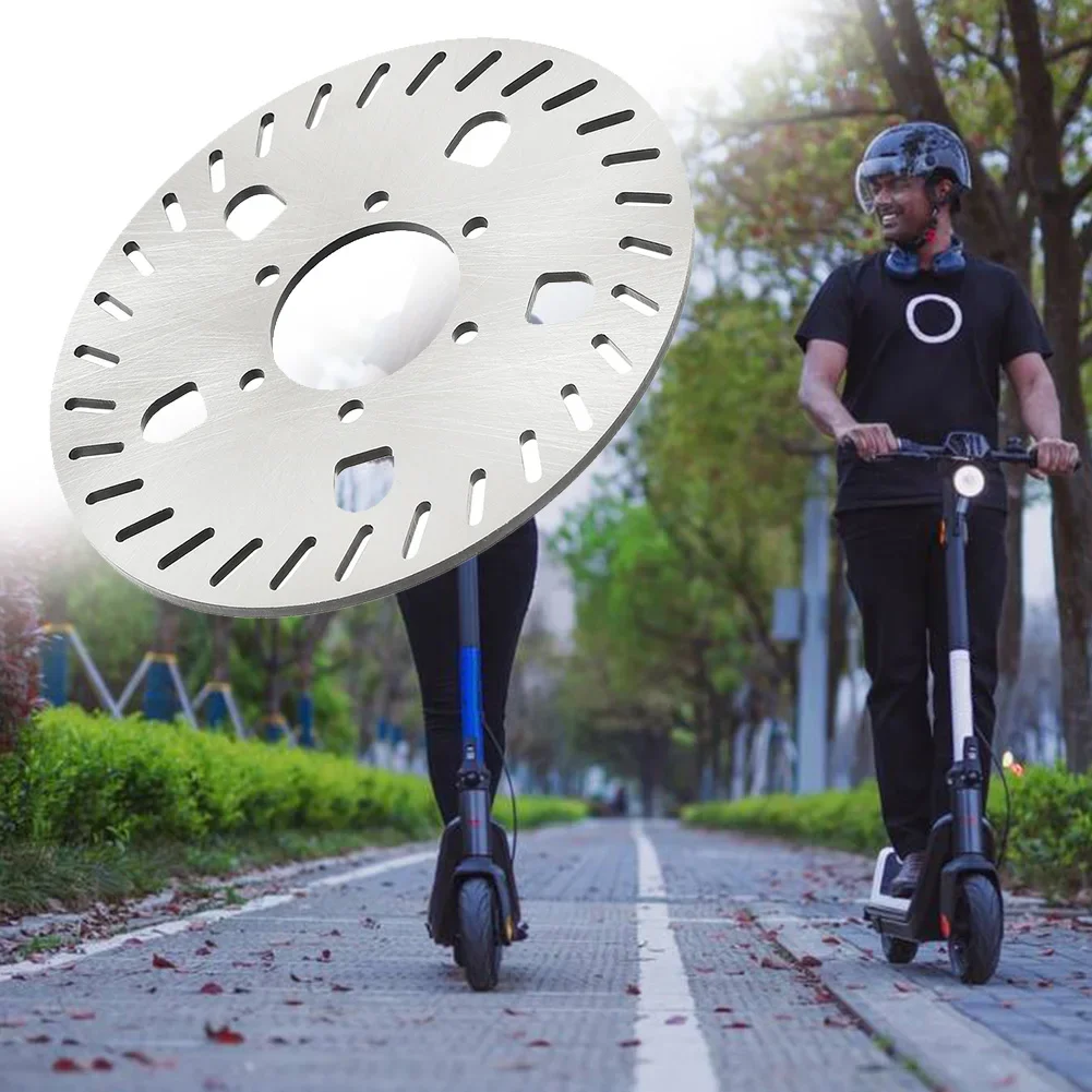 

Обновите свою езду с помощью новейших технологических стальных тормозных дисков для электрического скутера диаметром 140 мм для модели Ninebot GT1