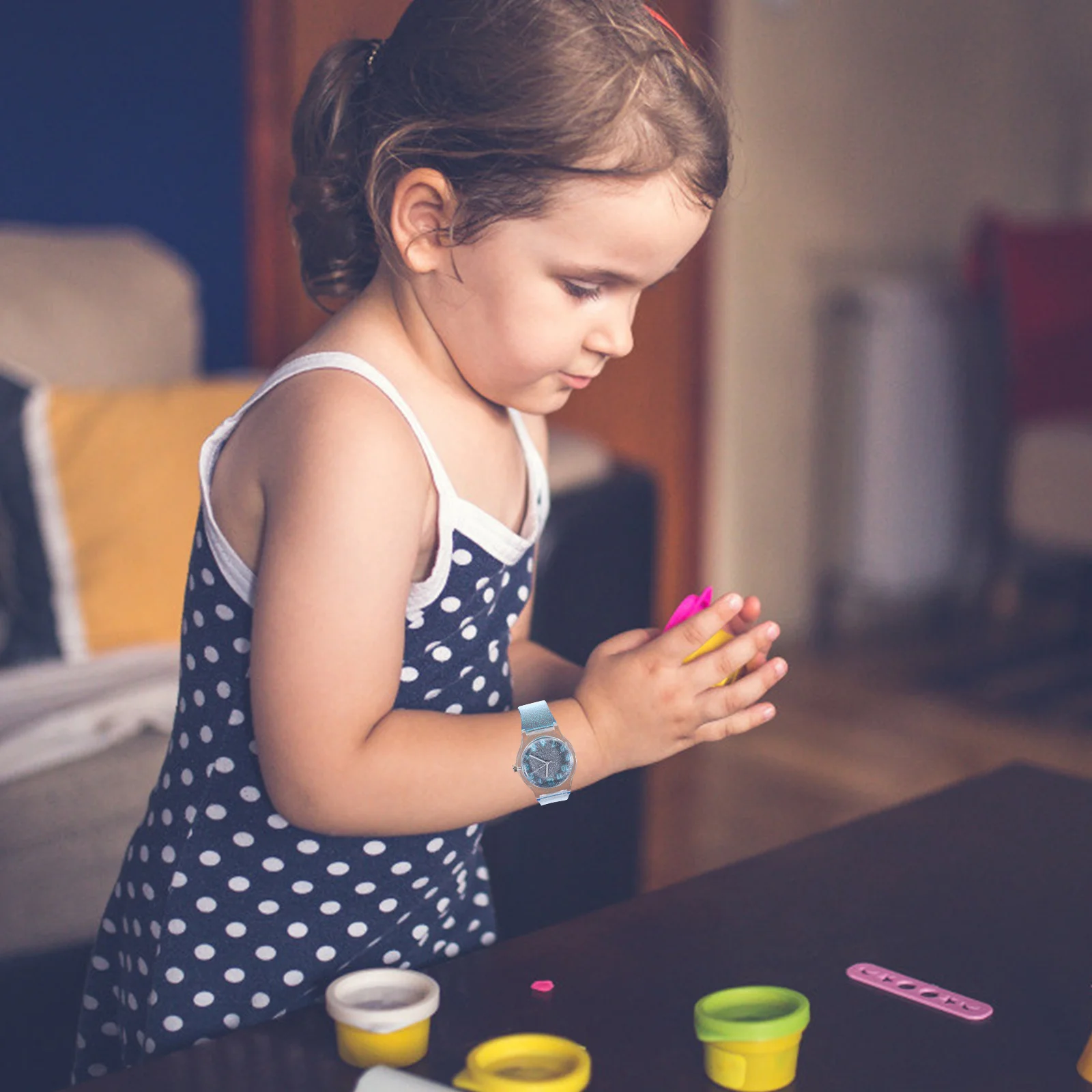 Reloj de moda para niños, reloj de pulsera de cuarzo creativo brillante azul para niños, regalo de cumpleaños y Navidad cómodo ajustable