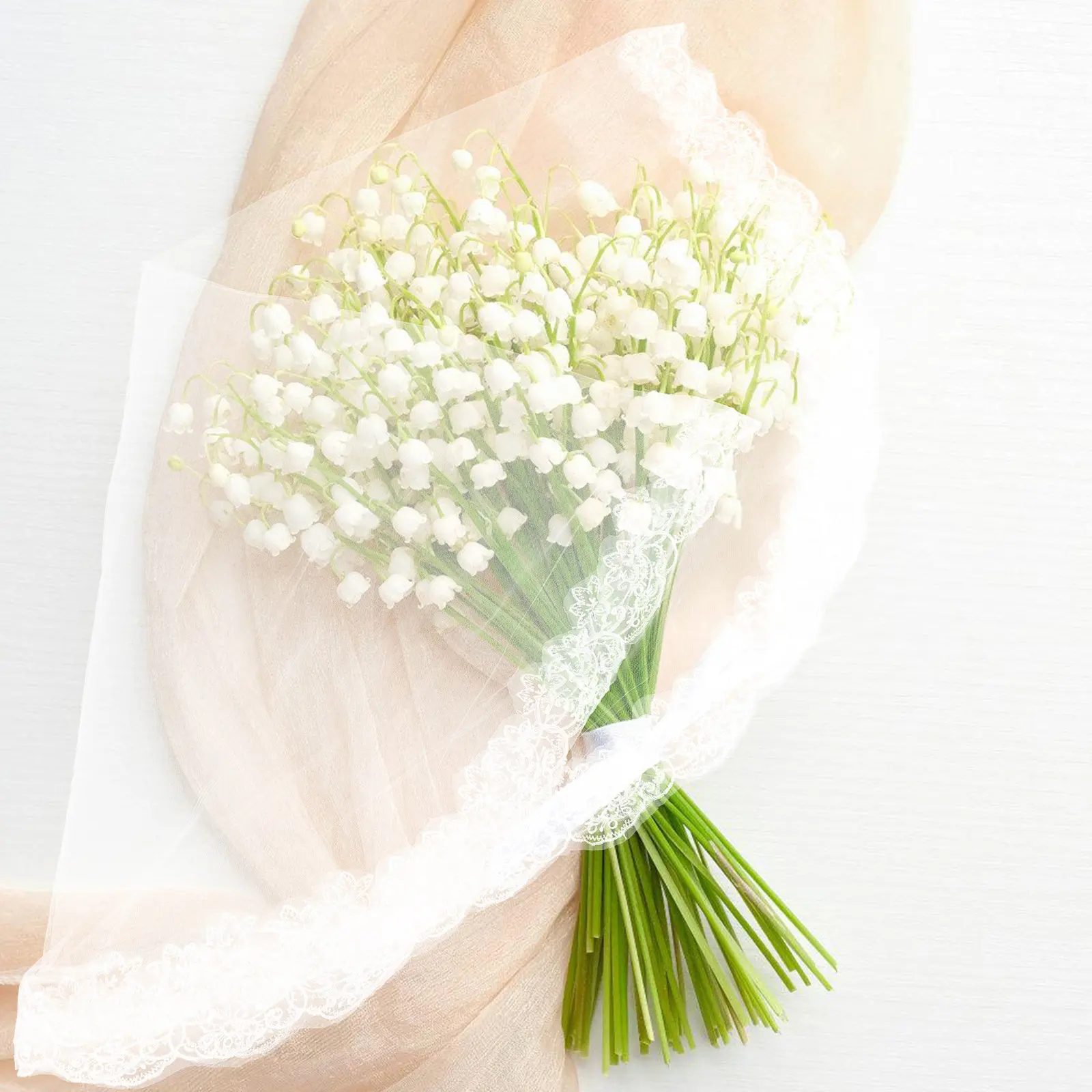 

Однослойная кружевная фата для невесты с элегантным цветочным краем, свадебная фата из тюля, аксессуар для волос, женский головной убор, кружевная мантилья