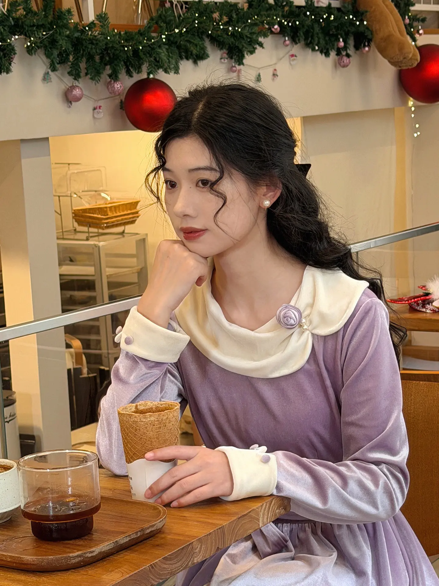 

TIYIHAILEY Spring Autumn Velvet Women Purple Dress Full Sleeve Long Mid-Calf Ladies Vintage High Waist Detachable Flowers 2026