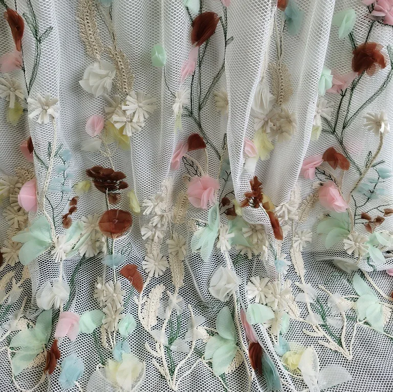 

High-end mesh embroidered fabric with 3D handcrafted embroidery flower ingle-sided flower embroidery for wedding dresses skirts