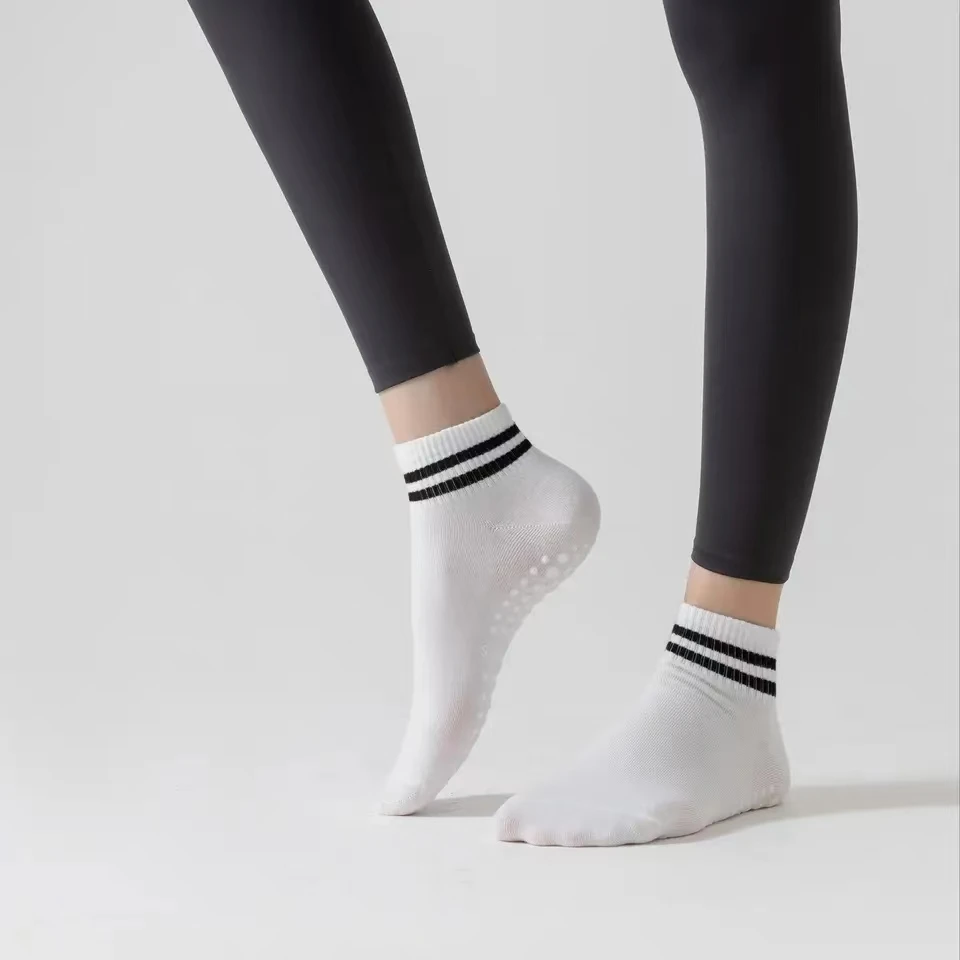 1/3 Paar Mädchen-Yoga-Socken, Professionelle Damen-Indoor-Fitness-Trampolin-Tanzsocken, für Sprungübungen, Rutschfeste Sportsocken – Detail 5