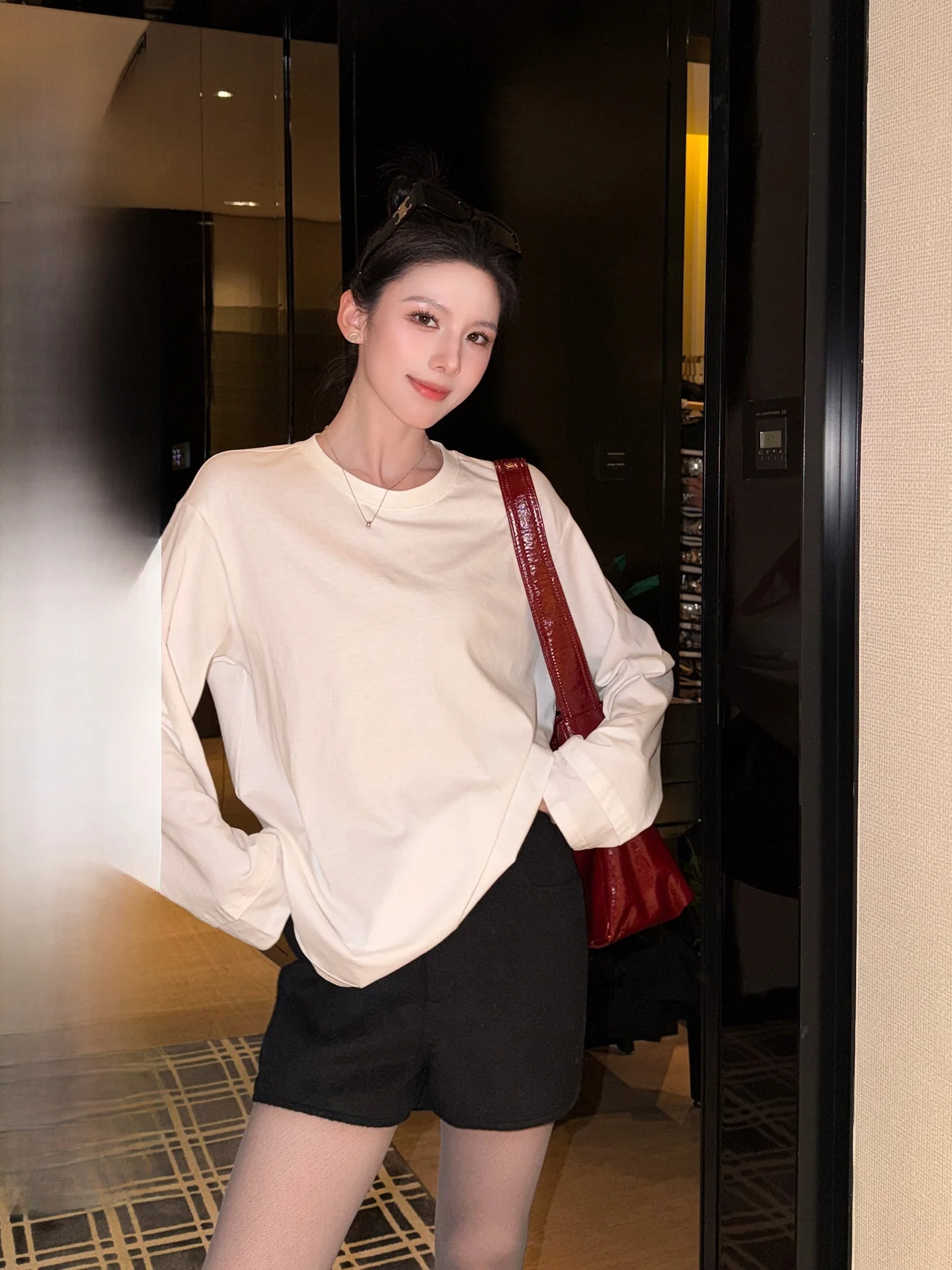 

Basic White Long Sve round Ne T-irt Women's Casual Sle Inner Wear Base Layer Top Cotton Blend Long oulder T-irt