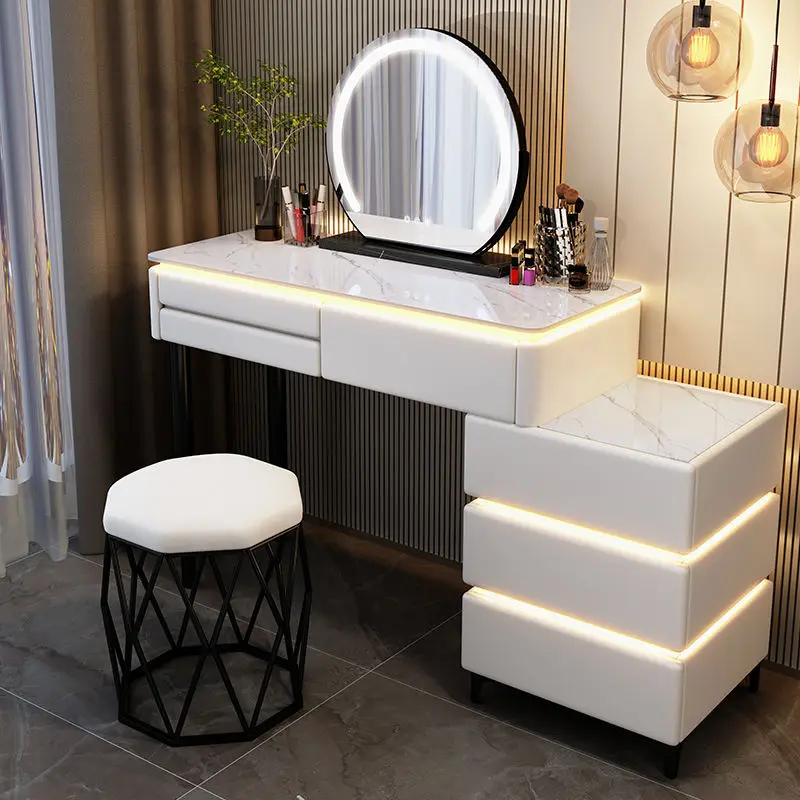 Solid wood dressing table with lamp 2026 new master bedroom high-end dressing table simple modern small apartment bedroom dressi