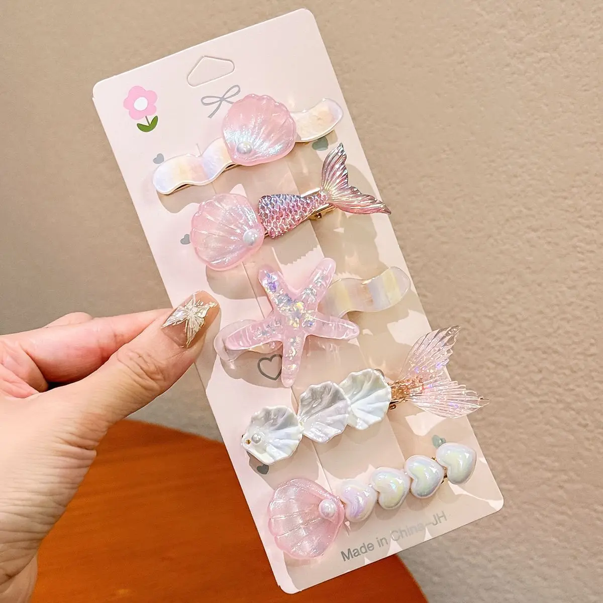 

Starfish girl bangs clip shell hairpin, hair ornament on the back of the head hairpin, pearl broken hair edge clip duckbill clip