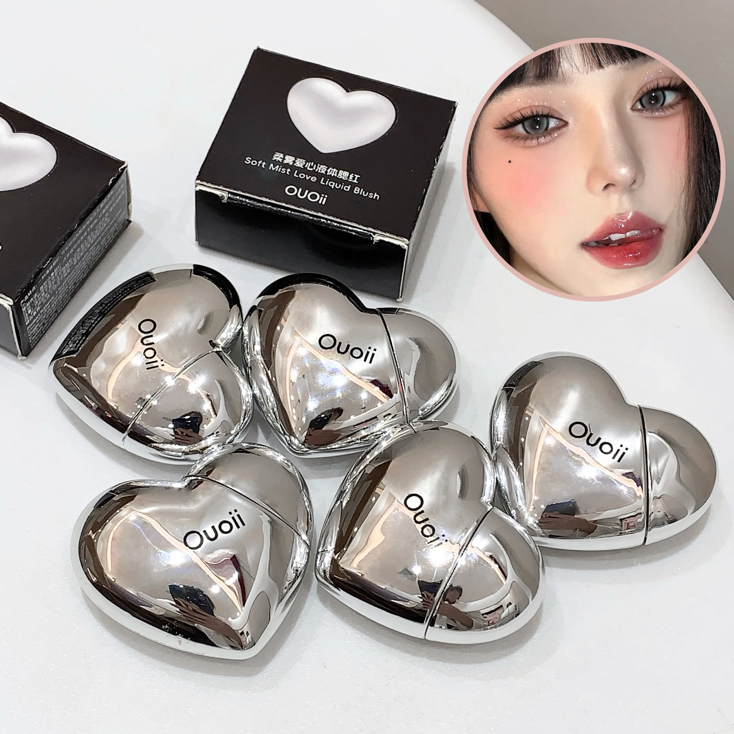 أحمر خدود سائل غير لامع على شكل قلب جميل، خفيف الوزن وطويل الوزن، أحمر خدود فضي لطيف متعدد الاستخدام للخدود