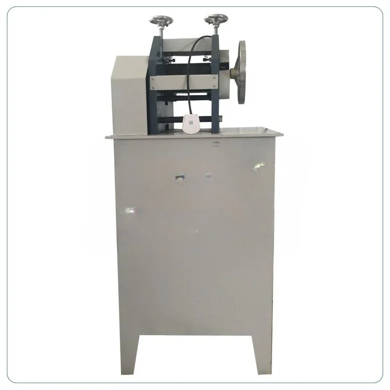 Rubber tire slicing machine Coil water stop So ft plastic leath er slici ng sample preparati on Wire