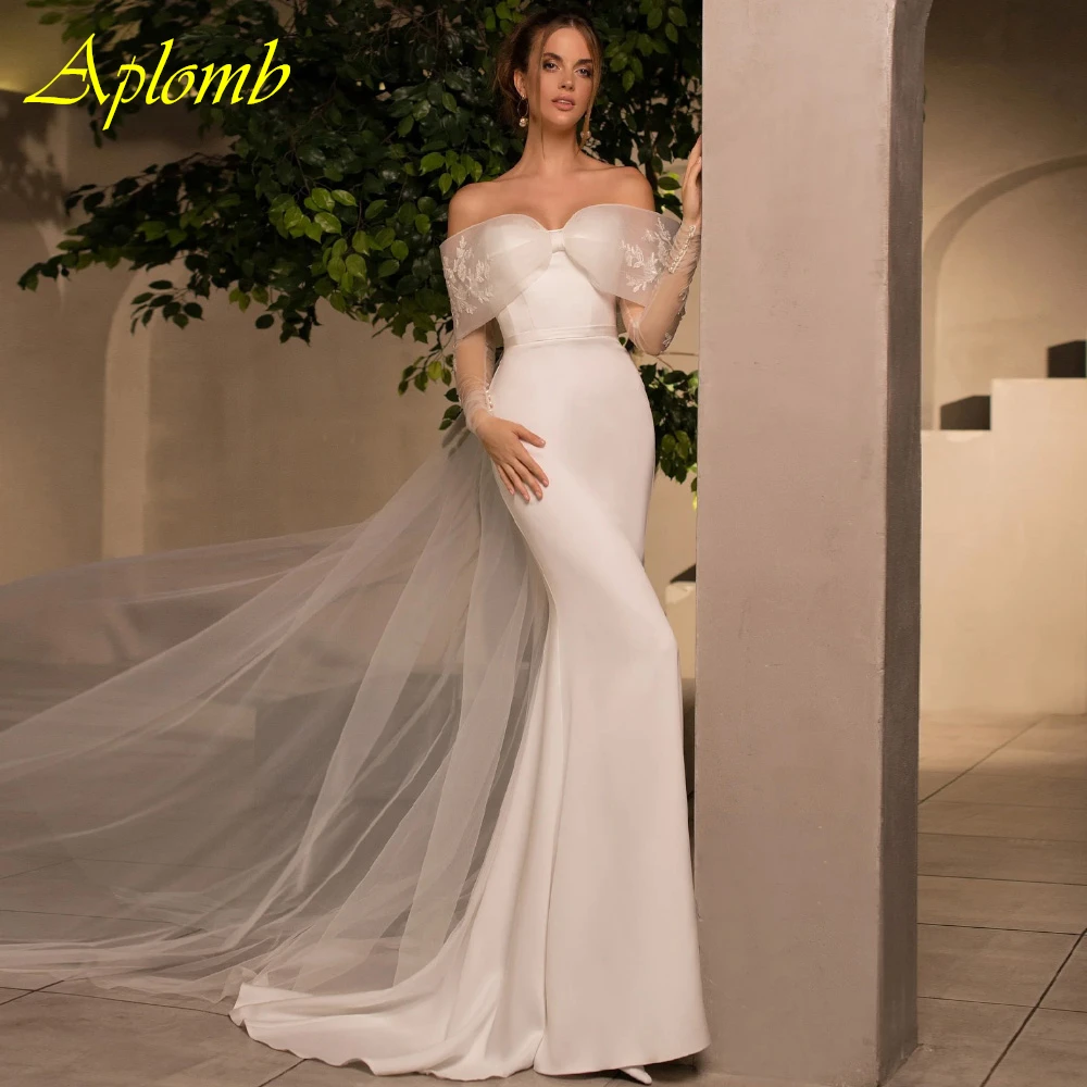 Abito da sposa in morbido raso bianco personalizzato Abito da sposa sexy con scollo a barchetta e spalle scoperte Abito da sposa con strascico a sirena da sogno