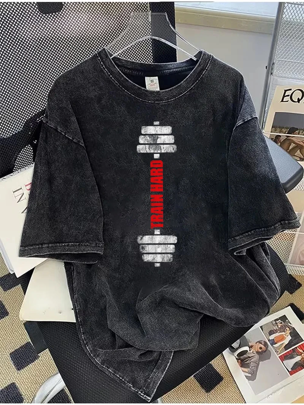 Koreanischer Stil GYM MODE ON Grafik-T-Shirt mit kurzen Ärmeln, übergroßes Baumwoll-T-Shirt, trendige Ins-Ästhetische Streetwear für Männer und Frauen – Detail 5