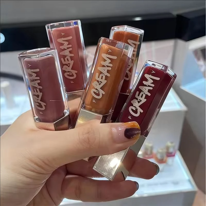 2026 Fashion Hot Sell Fenty Beauty Lip Gloss Lasting Moisturize Popular New Model Contour Stick Presenting Face Contours Makeup