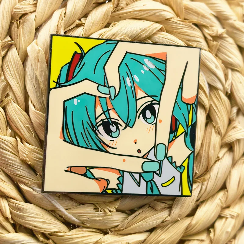 Hatsune Miku – Badges en émail, broches Vocaloid dérivés, broches périphériques d'anime pour sac à dos, vêtements, revers, jouet Cosplay, cadeaux