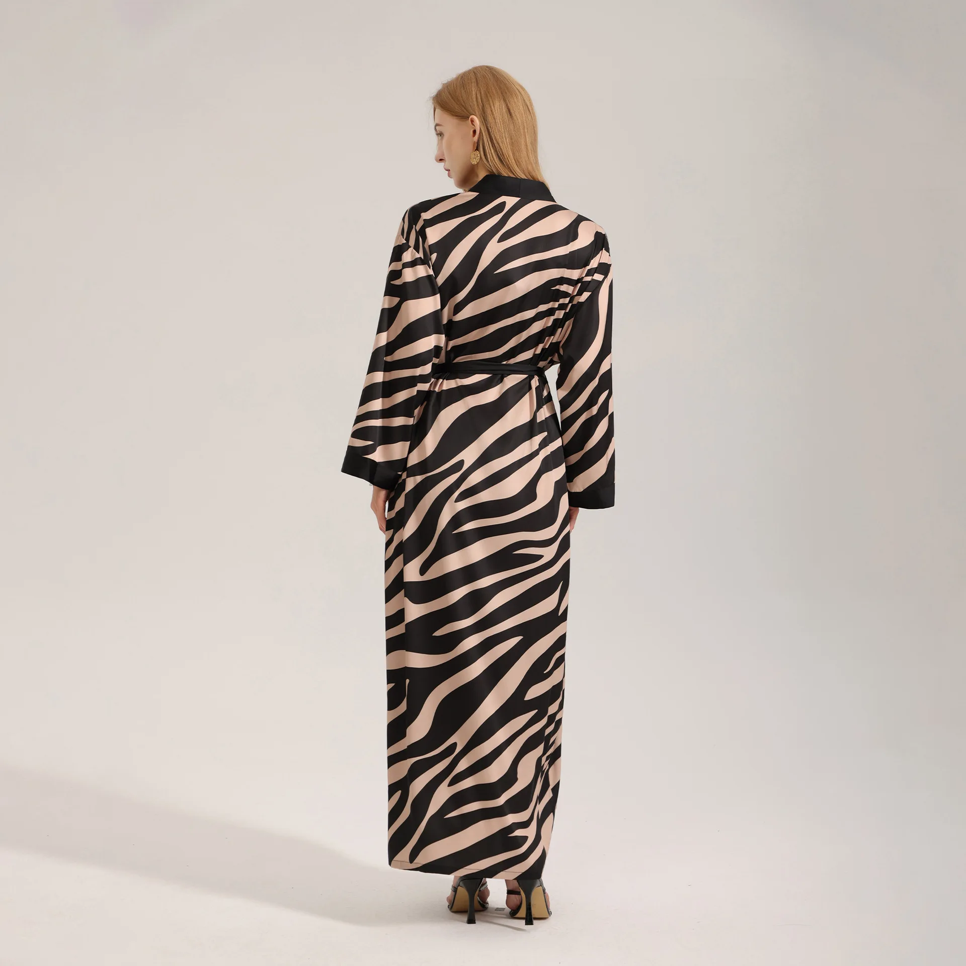 Fashion Print Zebra Pattern Long Robe Home Dress Silky Satin Kimono Bathrobe Gown Women's Sleepwear Spring Summer New Nightwear