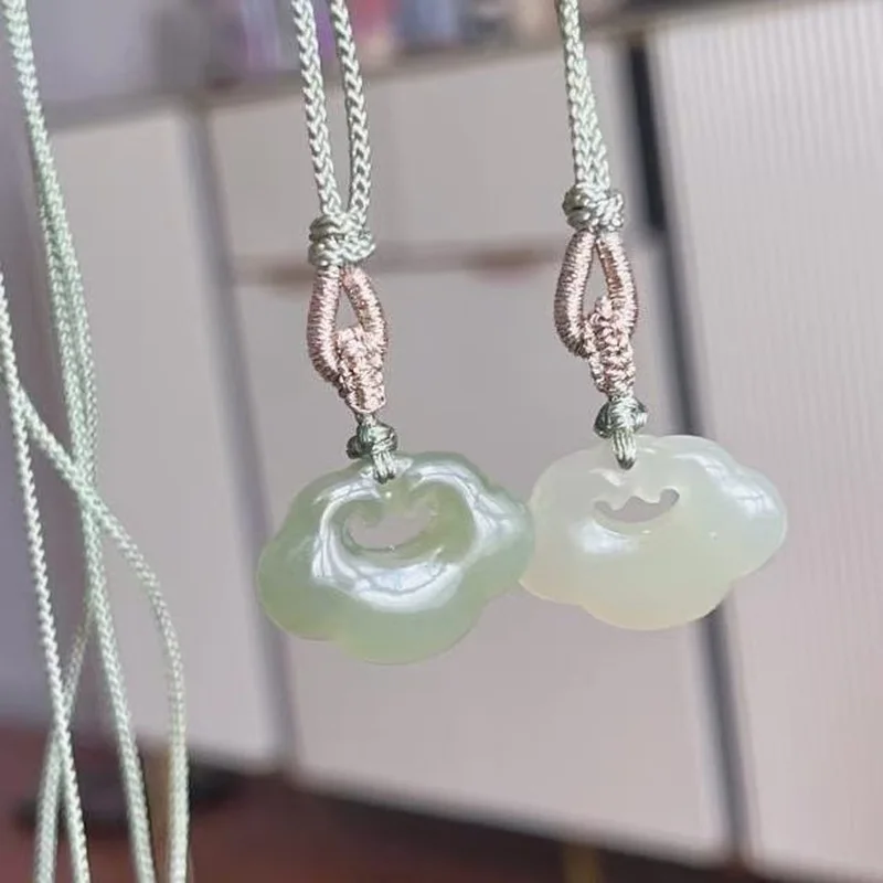 Hetian Jade Green Translucent-Fulfilling Peace Lock Pendant Necklace Men And Women