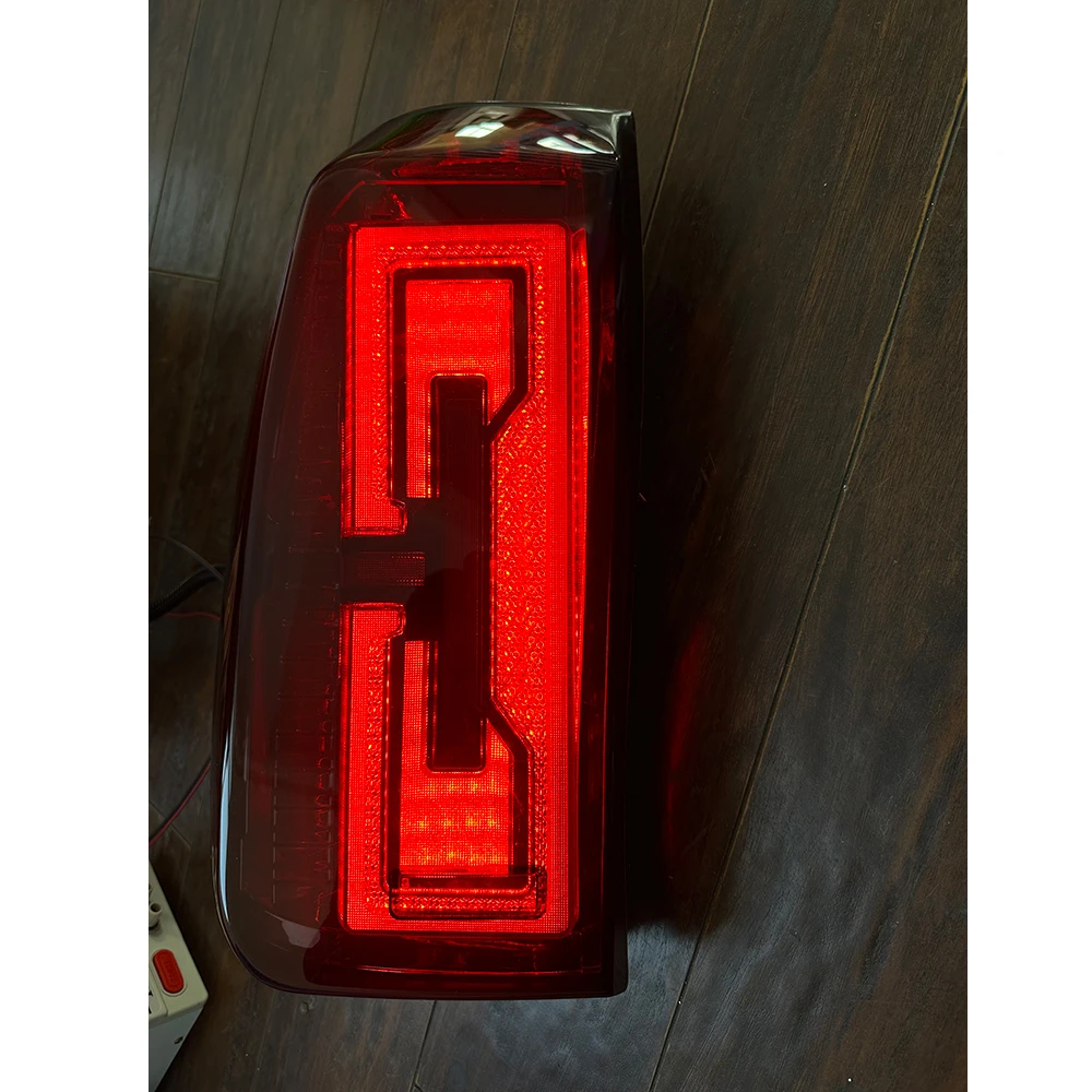 Auto Taillights Modified LED Tail Lamp Assembly For Toyota Hilux Revo Rocco 2015 2016 2017 2018 2019 2020 2021 2022 2023