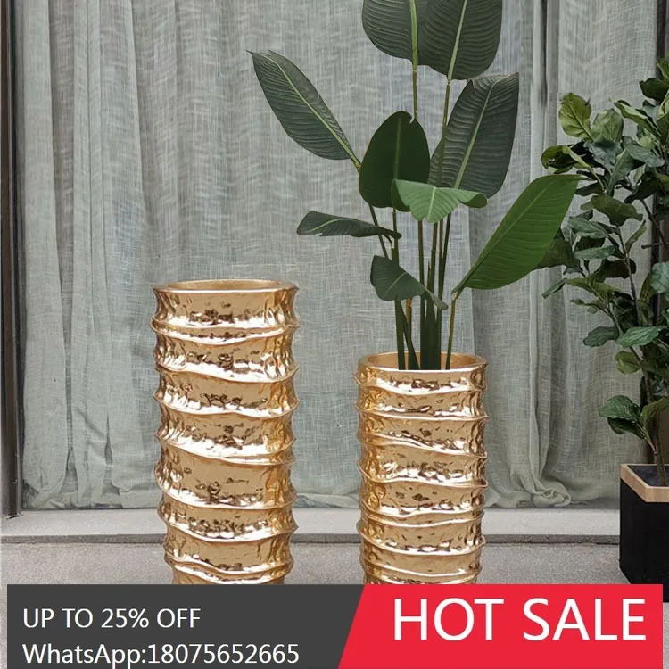 

HLZ Modern Irregular Striped Fiberglass Floor Vase Mall Home Landscape Decoration Ornament