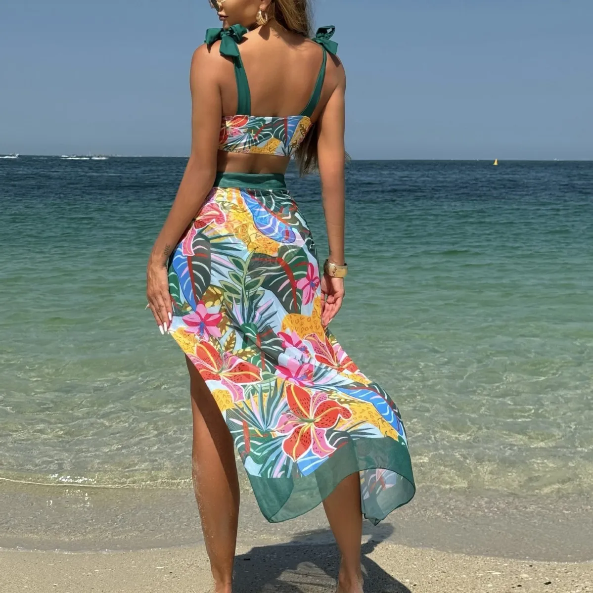 2025 ใหม่พิมพ์ Sarong ชุดว่ายน้ําหญิงบิกินี่ผู้หญิงชุดว่ายน้ําสามชิ้นชุดบิกินี่ Bather ชุดว่ายน้ําว่ายน้ํา