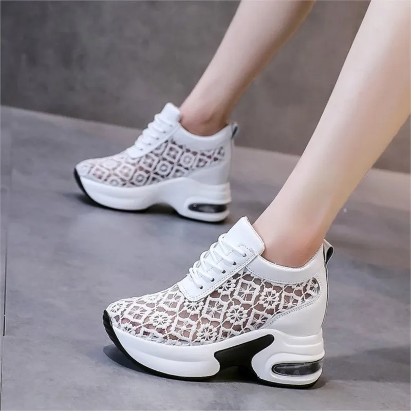 Spring white shoes with increased mesh lace surface in summer new mesh shoes breathable wedge heel thick sole casual shoes C1354