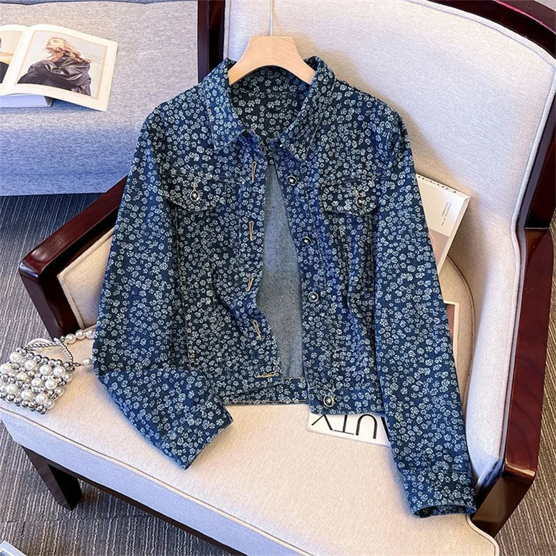 

Модная синяя короткая джинсовая куртка с цветочным принтом, женская осенняя новая повседневная джинсовая куртка с отложным воротником и длинными рукавами, пальто, уличная одежда