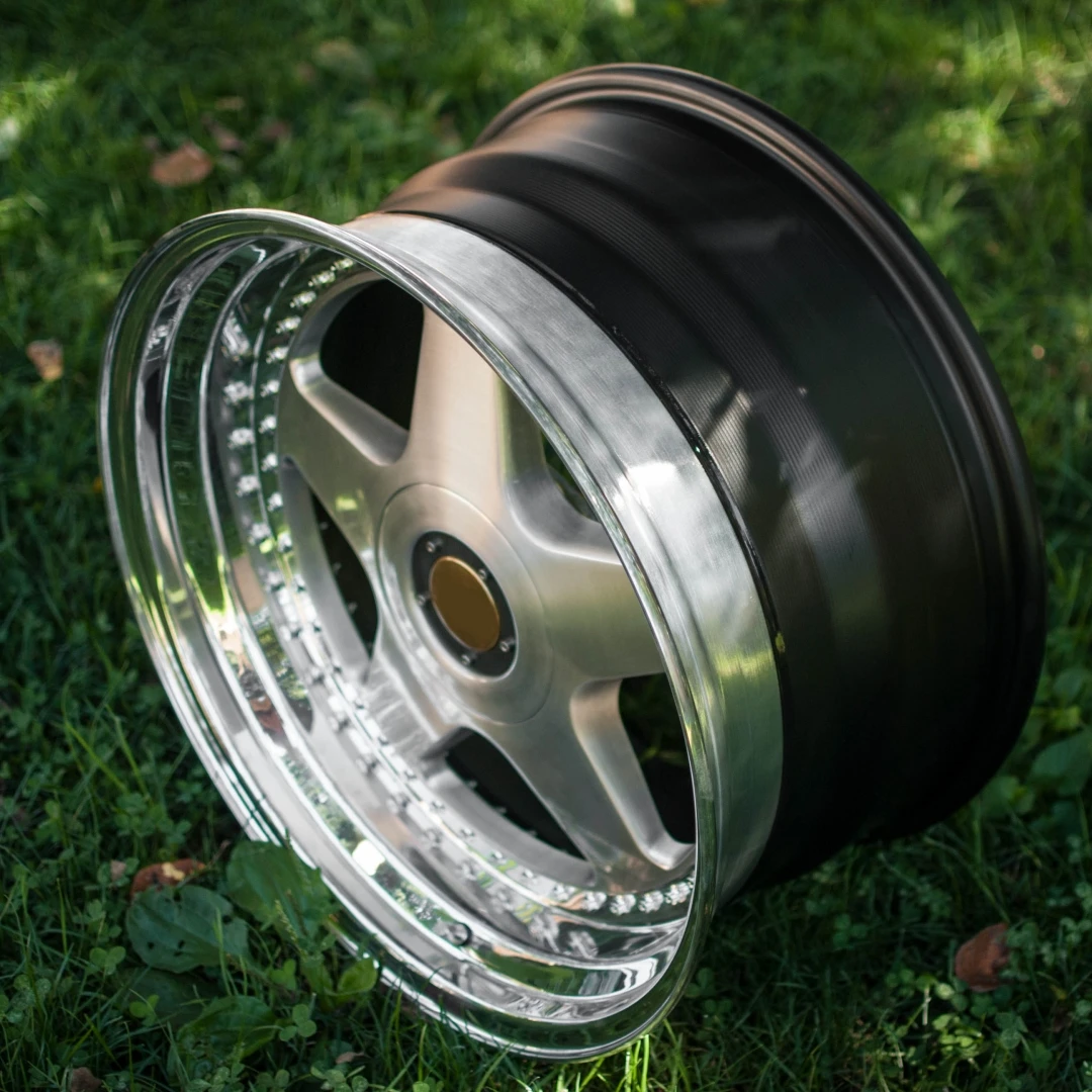 Bku 3 Piece Futura Forged Wheels for BMW E30 M3 E28 E34 M5 E24 M6 E34 E28 E46 5x120 Wheels 16 17 18 Inch Alloy Car Wheel Rim