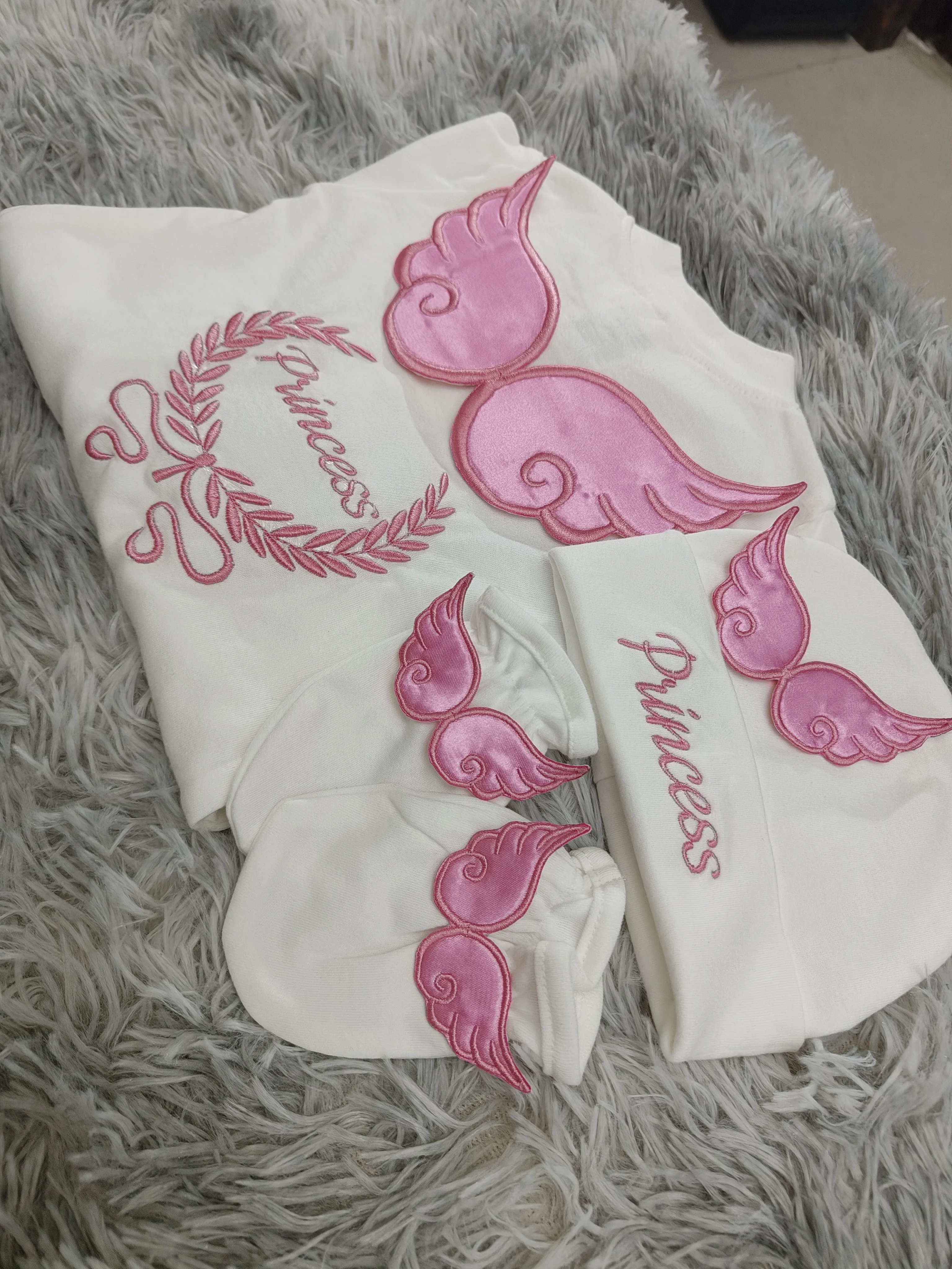 Cute Pink Newborn Baby Girl 3Pcs Footed Romper Cotton Softest Breathable Angel Hat Mittens 0-9 Months