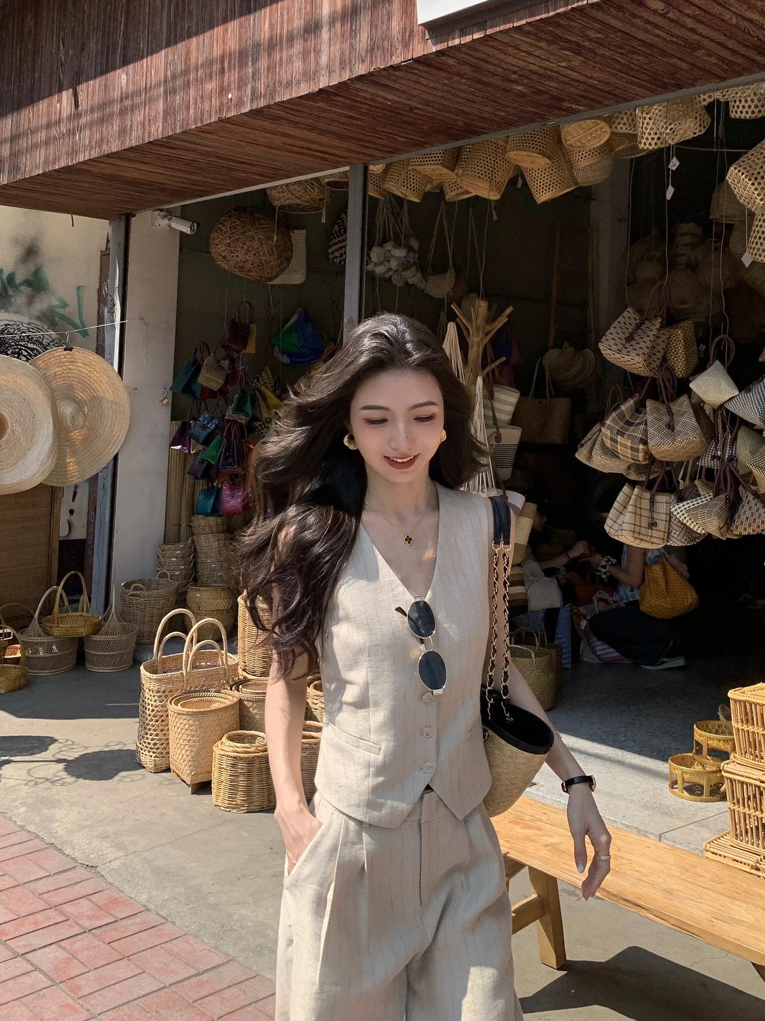 

Mulvan Women's Classic Striped Linen Vest And Wide Leg Casual Pants Fashion Set Casual Style Summer Outfit
