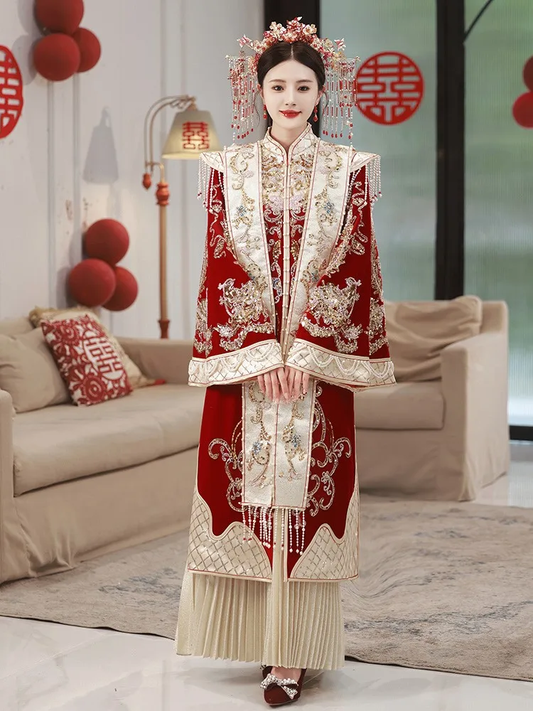 

Новое свадебное платье Hanfu в китайском стиле, тяжелая бархатная корона Феникса и красная невеста