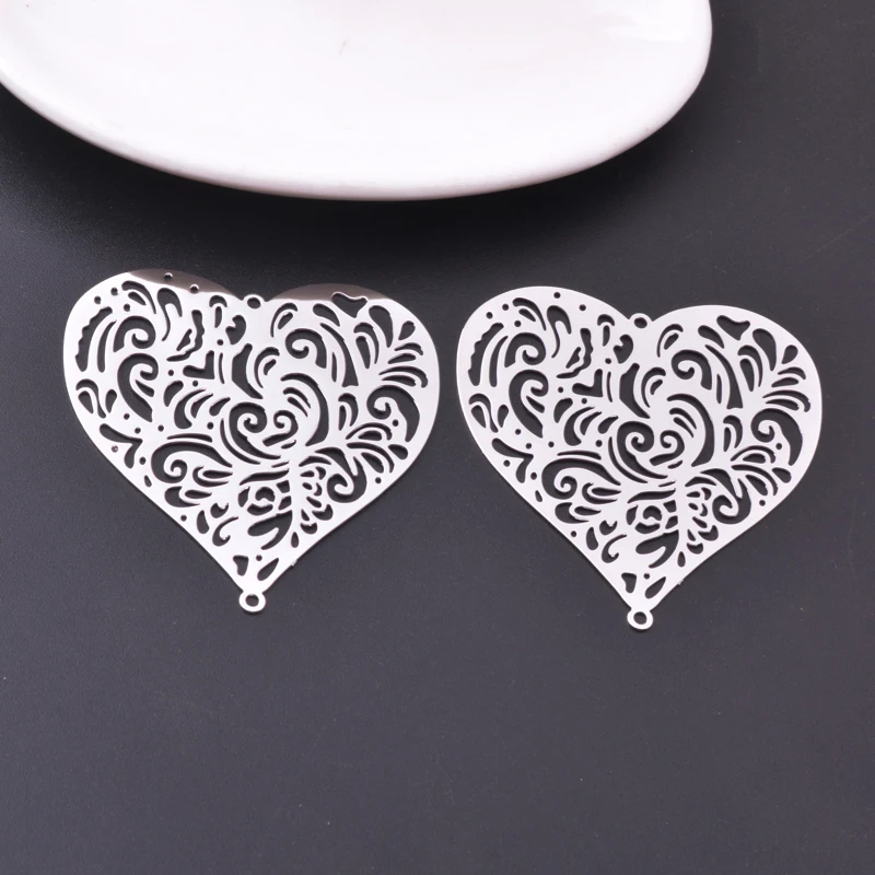 10 Uds. De dijes de conector de corazón de latón de 53x50mm, colgante de corazones chapados en rodio, accesorios para colgar joyería DIY