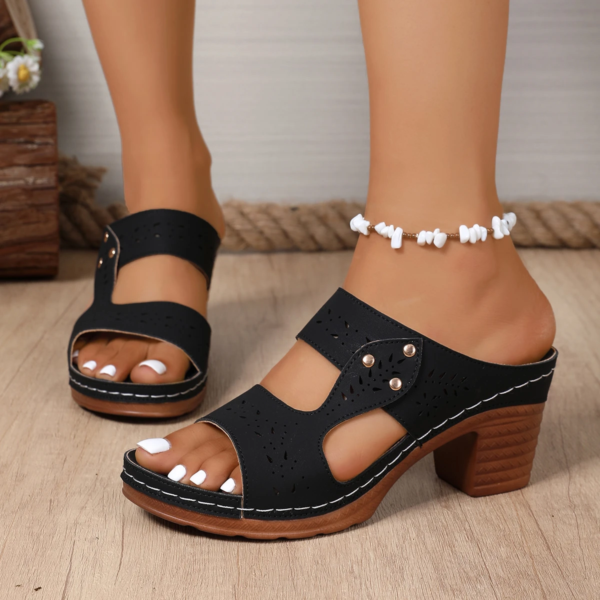 Retro-Sandalen mit hohem Absatz für Damen, Sommer, leichte High-Heels-Slipper, Übergröße, Outdoor-Plateau-Sandalen, Größe 43 – Detail 13