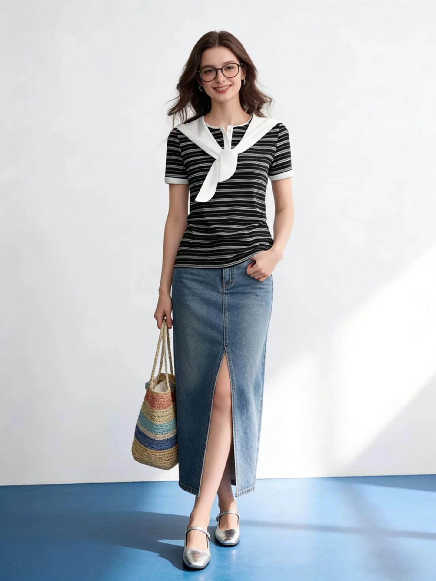 

HUAAPPUW Silk Navy Stripe Detachable Shoulder T-Shirt Slim Fit Short Sleeve Women's T-Shirt Breathable Summer New Arrival