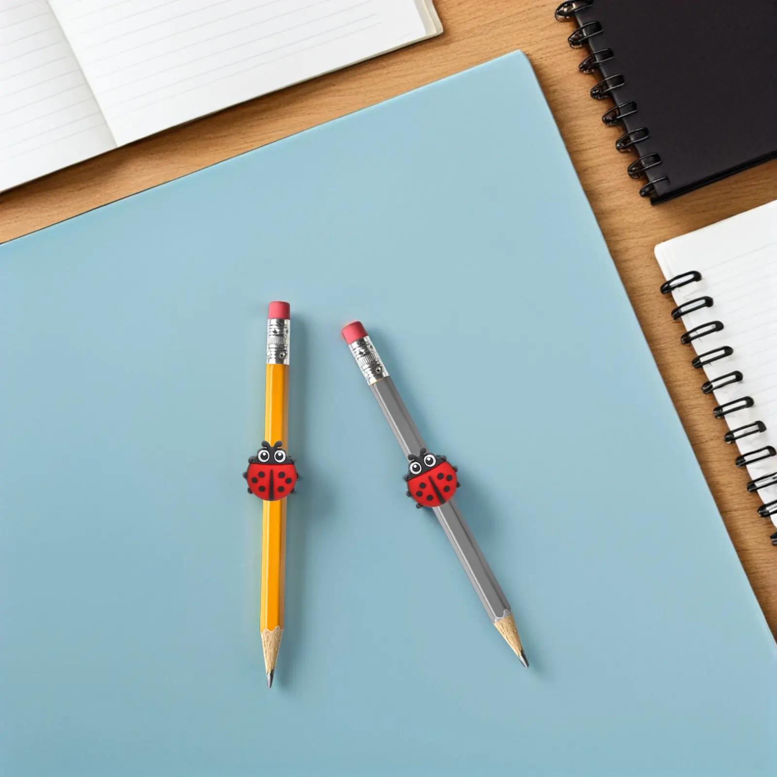 30Pcs Ladybug Pencil Clips Soft PVC Cute Removable Charm for Classroom Rewards School Supplies Accessories
