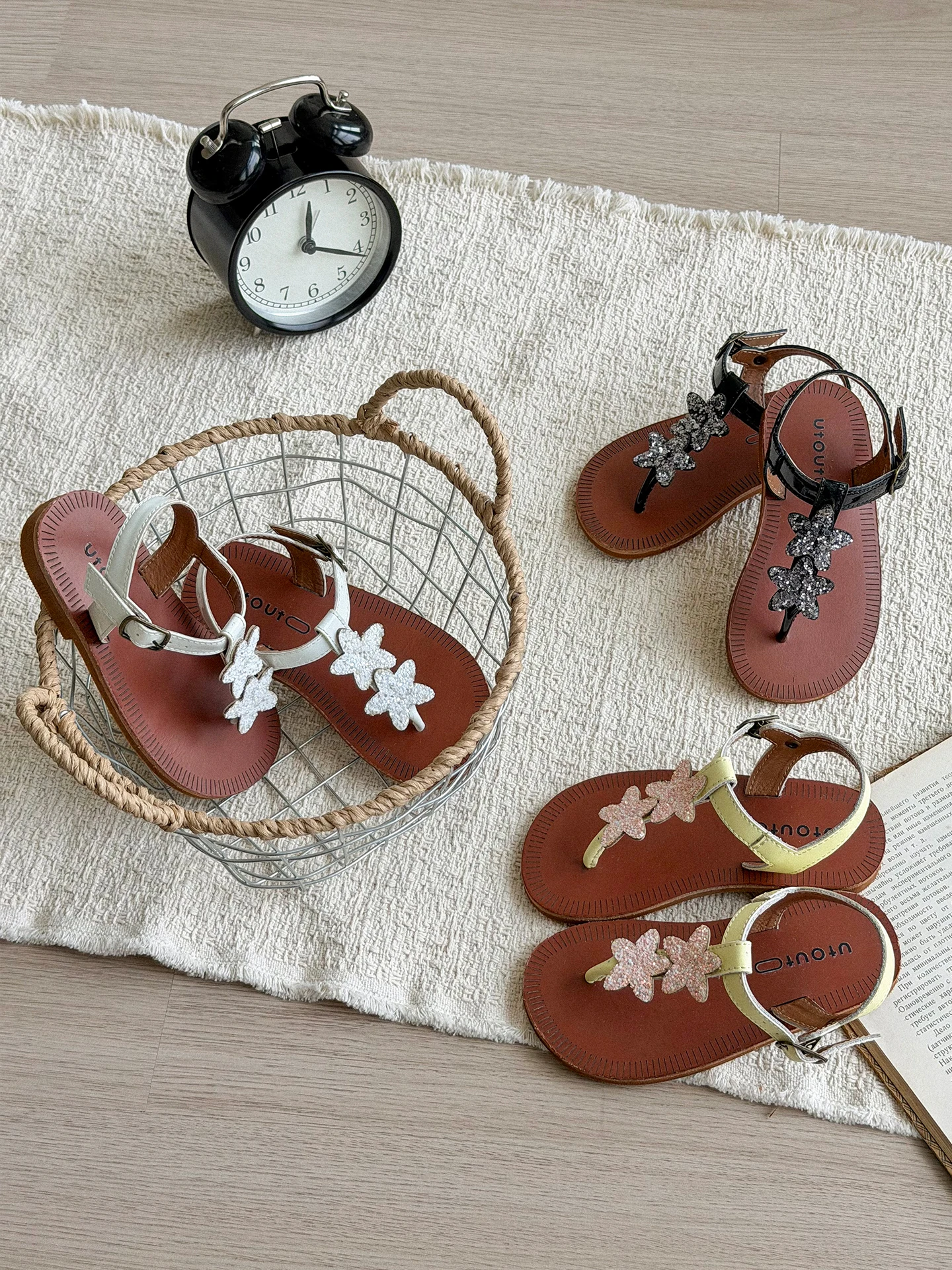 sandales-a-paillettes-brillantes-pour-filles-nouveau-style-d'ete-pantoufles-decontractees-a-etoiles-antiderapantes-chaussures-de-princesse-pour-tout-petits-enfants-unisexes-utouto