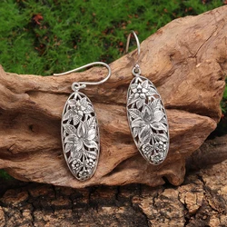 Retro Ethnic Style Carved Pattern Hypoallergenic Earrings Suitable for Women Fashionable Elegant Charming Jewelry Girls Gifts