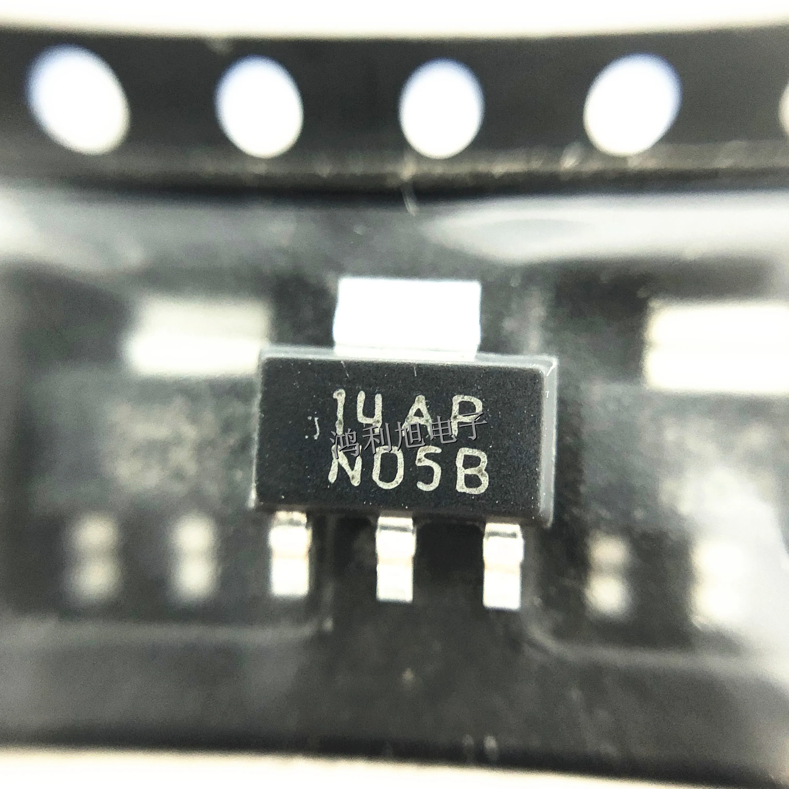 20PCS/Lot LM1117IMPX-3.3 MARKING: N05B IC REG LIN 3.3V 800MA SOT223-4 Brand new original stock in stock