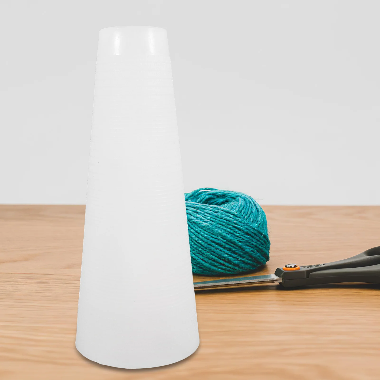 

10Pcs Plastic Yarn Cones Tapered Design for Secure Hold and Easy Winding in Various Crafting Projects Plastic Yarn Cones