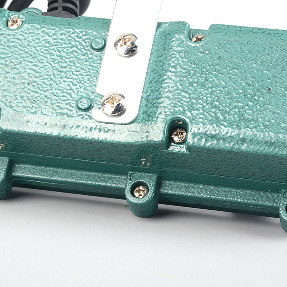 Przedgrzewacz silnika samochodowego 3kW 230V, nagrzewnica płynu chłodzącego, nagrzewnica postojowa, akcesoria do ciężarówek, nagrzewnica postojowa na olej napędowy.